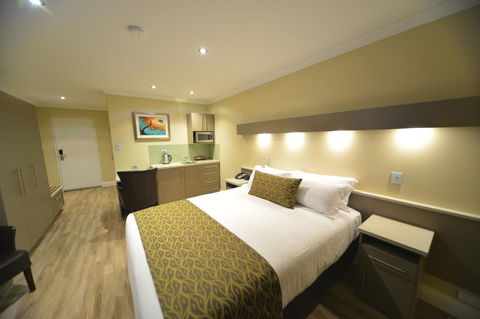 Bentley Motel - Accommodation Mooloolaba 0