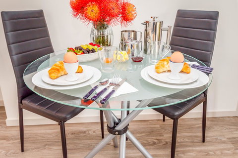 Erriba House - Accommodation Mooloolaba 1