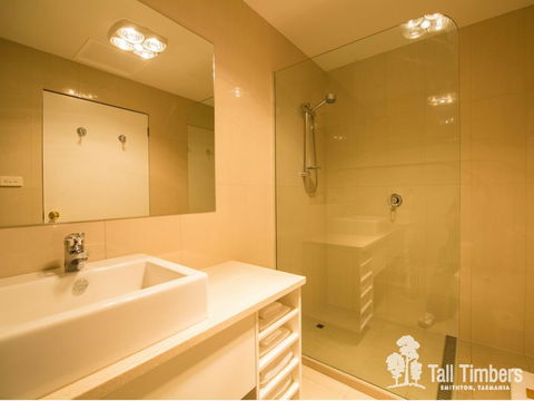 Tall Timbers Tasmania - Accommodation Mooloolaba 14