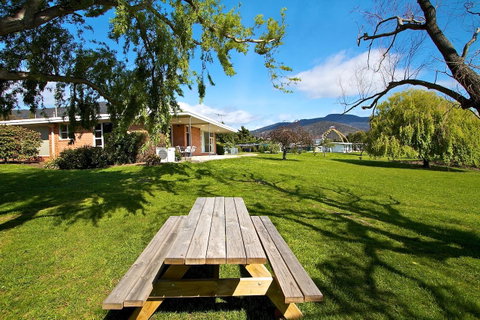 Riverfront Motel & Villas - Accommodation Mooloolaba 32