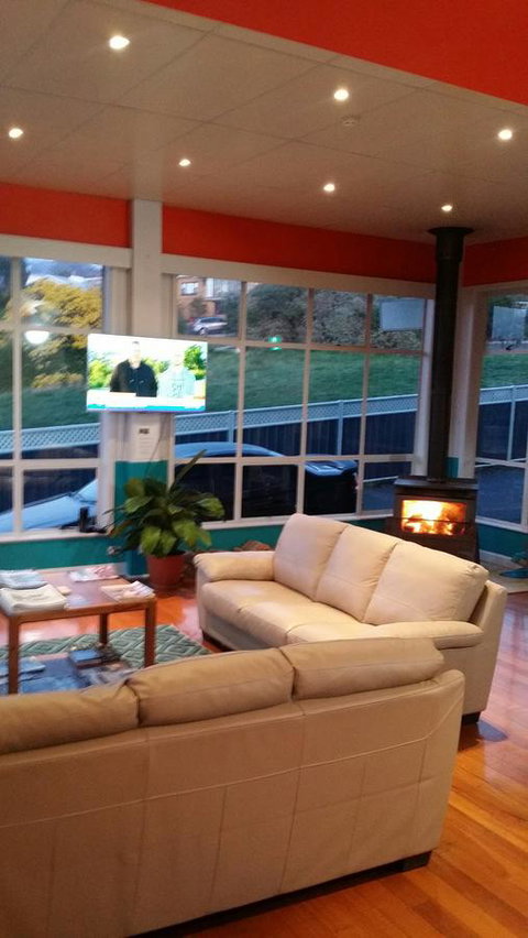 Waterfront Lodge Motel - Accommodation Mooloolaba 33