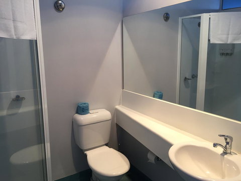 Waterfront Lodge Motel - Accommodation Mooloolaba 28