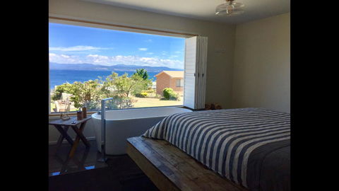 Couples Getaway On Bruny Island - Accommodation Mooloolaba 12