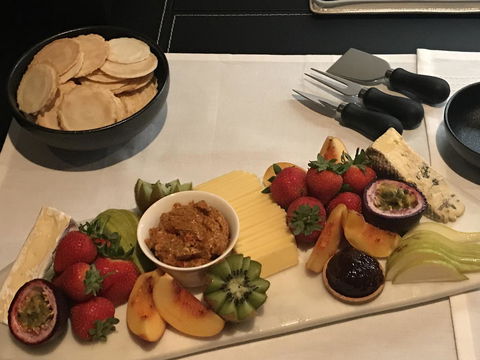 Amare Beachside Luxury - Accommodation Mooloolaba 6