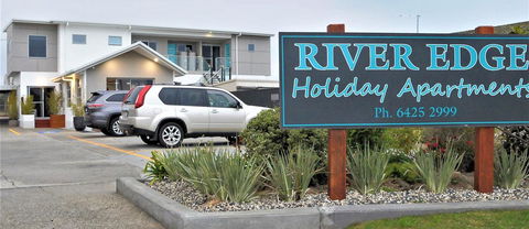 Ulverstone River Edge HolidayApartments - Accommodation Mooloolaba 17