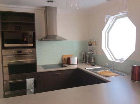 Werndee - Accommodation Mooloolaba 2