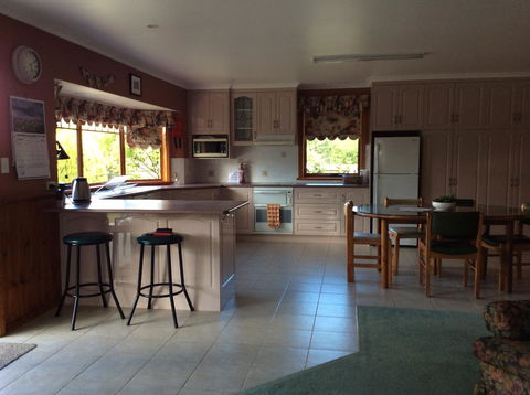 Our Cottage - Accommodation Mooloolaba 8