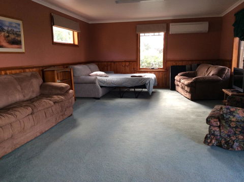 Our Cottage - Accommodation Mooloolaba 5