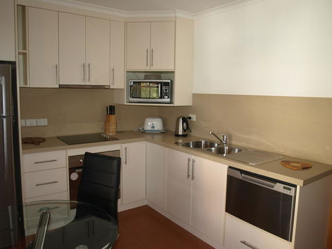 Willowmere - Accommodation Mooloolaba 11