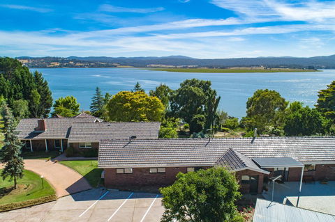 Tamar House - Accommodation Mooloolaba 4