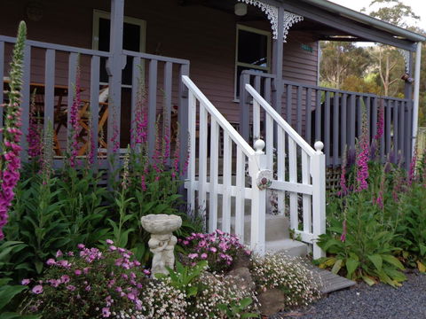 Post House Cottage - Accommodation Mooloolaba 2