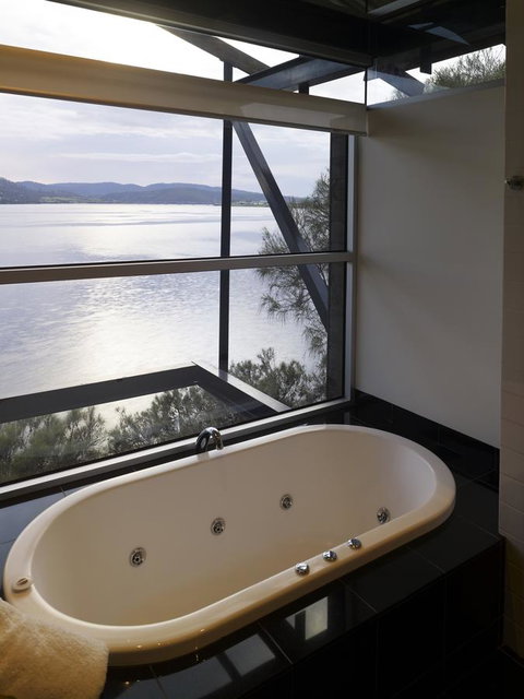 MONA Pavilions - Accommodation Mooloolaba 15