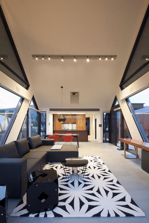 MONA Pavilions - Accommodation Mooloolaba 16