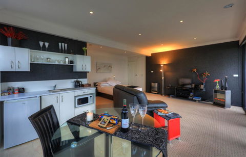 Sheer Pleasure Accommodation - Accommodation Mooloolaba 17