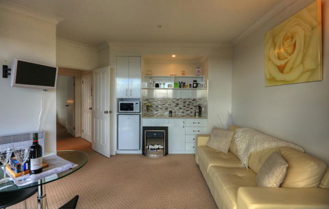 Sheer Pleasure Accommodation - Accommodation Mooloolaba 29