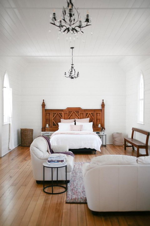Old White Church Bed & Breakfast - Accommodation Mooloolaba 4