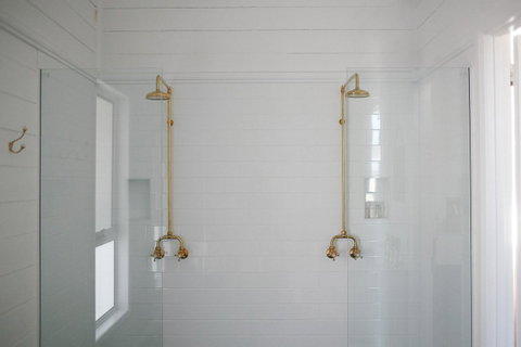 Old White Church Bed & Breakfast - Accommodation Mooloolaba 3