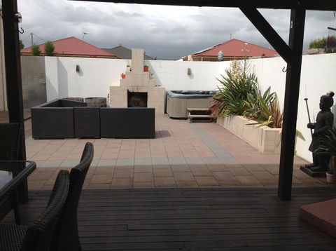 Ruby Soho Villas - Accommodation Mooloolaba 13