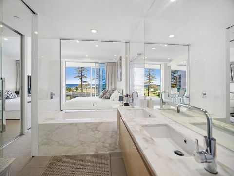 Nirvana By The Sea - Accommodation Mooloolaba 3