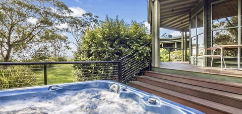 Noonaweena - Accommodation Mooloolaba 1