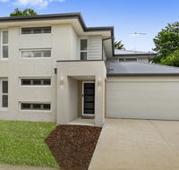 OCEAN BREEZE Family Home - Accommodation Mooloolaba