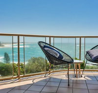 Ocean Front Moffat Beach Private Rooftop Terrace Walk to cafe's restaurants - Accommodation Mooloolaba