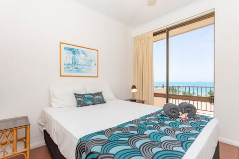 OCEAN VIEWS 10 - Accommodation Mooloolaba 3