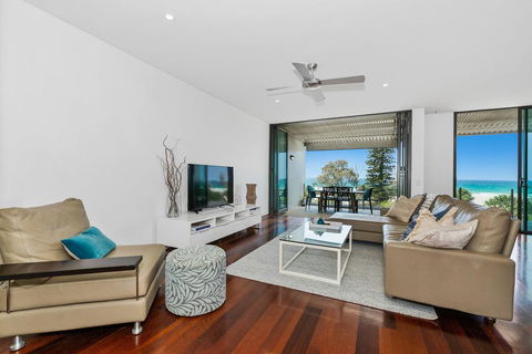 OCEAN VIEWS @ NOR NOR EAST 201 - Accommodation Mooloolaba 2