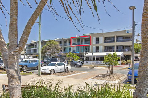 OCEAN VIEWS @ NOR NOR EAST 201 - Accommodation Mooloolaba 0