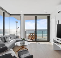 Ocean Views Apartment with Rooftop Pool - Accommodation Mooloolaba