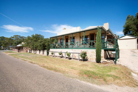 Old Swanport General Store, Swanport-Murray River - Accommodation Mooloolaba 0
