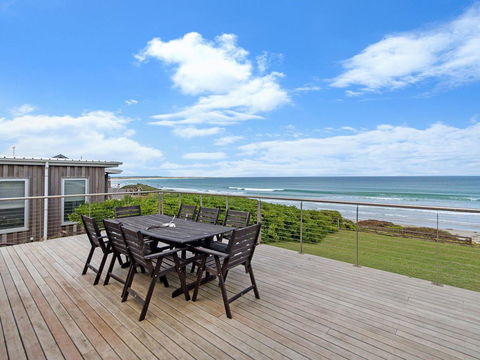 ONE FISH, TWO FISH - Accommodation Mooloolaba 2