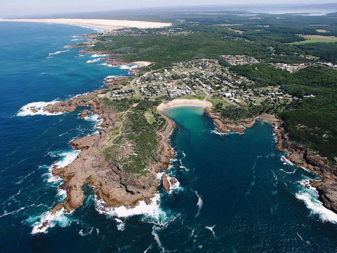 Orana Beach Holiday Home At Boat Habour - Accommodation Mooloolaba 2