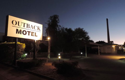 Outback Motel - Accommodation Mooloolaba 1