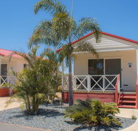 Outback Oasis Caravan Park - Accommodation Mooloolaba