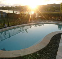 Palm Lakeside Holiday Home - Bowen Whitsundays Queensland - Accommodation Mooloolaba