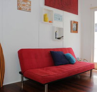 Pet Friendly Duplex in the heart of Palm Beach - Accommodation Mooloolaba