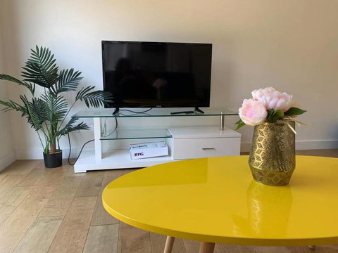 Pleasant Bedroom In Bentleigh East - Accommodation Mooloolaba 0