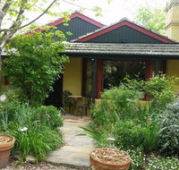 Poppies - Accommodation Mooloolaba