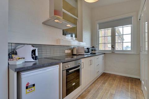 Portsea Place - Accommodation Mooloolaba 1