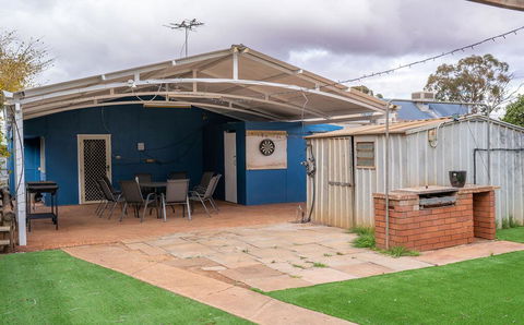 Prospectors Carriage House - Accommodation Mooloolaba 3