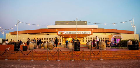 Prospectors Carriage House - Accommodation Mooloolaba 0