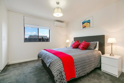 Quiet Comfort In South Yarra - Accommodation Mooloolaba 2