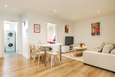 Quiet Comfort In South Yarra - Accommodation Mooloolaba 0