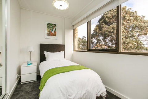 Quiet Comfort In South Yarra - Accommodation Mooloolaba 1