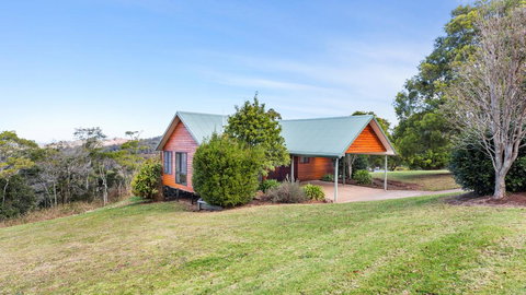 Ravensbourne Escape- Stella Luna - Accommodation Mooloolaba 3