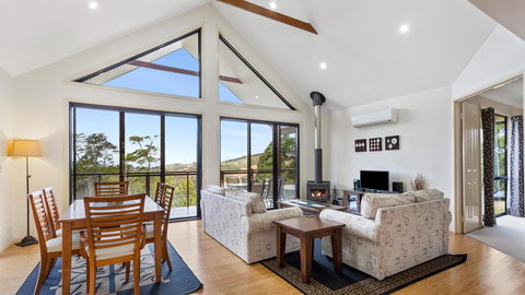 Ravensbourne Escape- Stella Luna - Accommodation Mooloolaba 2