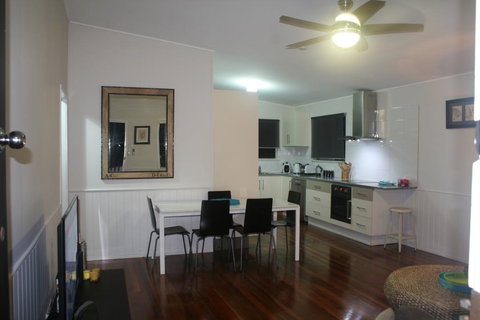 Redland BayBreeze - Accommodation Mooloolaba 0