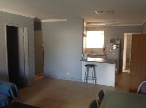 Rhodeside Lodge - Accommodation Mooloolaba 1