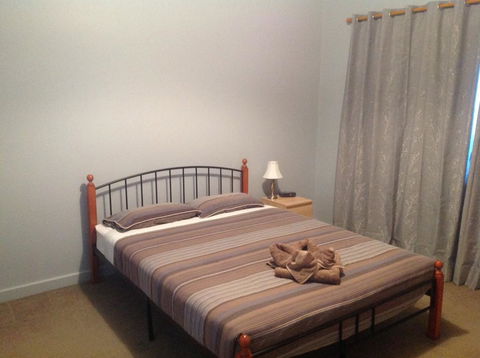 Rhodeside Lodge - Accommodation Mooloolaba 2